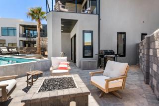 CR 1582 -- Luxurious Golf Haven - Pool & Spa - Stunning View - 8