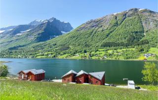 Nice Home In Straumgjerde - - 9