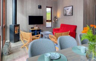 Nice Home In Straumgjerde - - 5