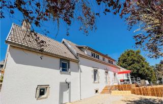 Gorgeous Home In Ussel With Wifi - Ussel - 2