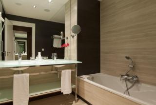 Hotel Diagonal Plaza - Saragossa - 9