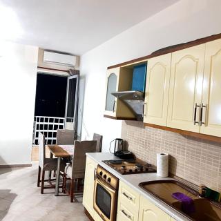 Ronaldo Apartment - Sarandë - 1