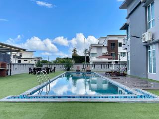 Private Pool Retreat, Langkawi Villa w/ Karaoke by Zervin - Kuah - 2