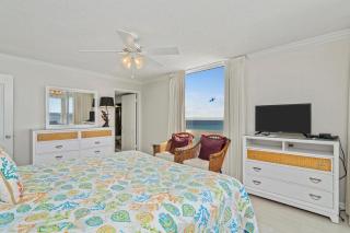 1111 Shoreline Towers Beach Front Condo 3Bdrm Free Beach Setup - Destin - 1