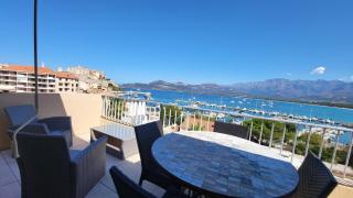 Appartement sur la baie, en centre ville - Calvi - 4