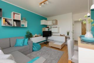 Metro Wilanowska Apartment with Parking by Noclegi Renters - 6