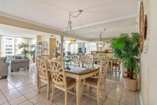 1056 Shoreline Towers Spacious & Charming Condo - Destin - 5