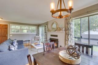 Cozy Charlottesville Getaway in Baileys Retreat - 3