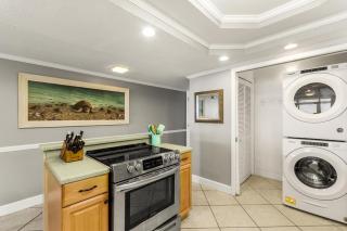 3103 - Shoreline Towers Condo Free Beach Setup - Destin - 1