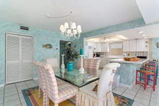 2096 Beach Front 3 Bdrm Beachfront Condo Free Beach Setup - Destin - 5