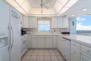 2096 Beach Front 3 Bdrm Beachfront Condo Free Beach Setup - Destin - 2