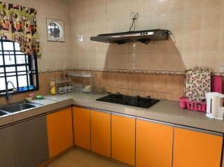 KJ Homestay Balok Kuantan - Kampong Chengal Lempong - 7