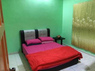 KJ Homestay Balok Kuantan - Kampong Chengal Lempong - 4