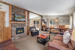 Bigfoot Base Camp by NW Comfy Cabins - Leavenworth - 7