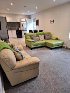 Spacious, modern first floor flat near beach and ferry - East Cowes - 4