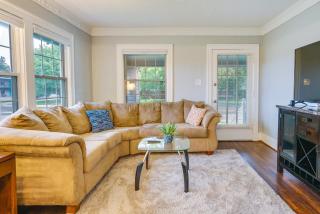 Pet-Friendly Home with Yard, Near Downtown Royal Oak - 0