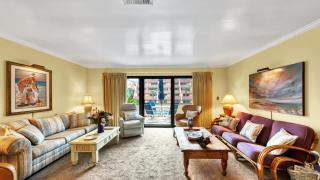 Aegean 215 - Beautiful Beachfront Condo Lots of on site Activities - Destin - 6