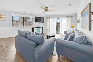 Crystal Village II 19B - 2BD 2BA Condo near the Beach sleeps 6 - 9