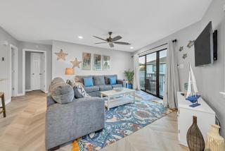 Crystal Village II 6B - Close to the Beach 2BD 2BA - Destin - 2
