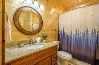The Honeycomb Hideaway - 1