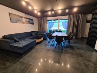 WHY IŁAWA - WILLE z basenem NAD JEZIOREM - 0