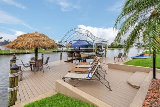 Canal Views, Heated Pool, Sleeps 8! - Magenta Sky and Key Lime Pie - Cape Coral - 9