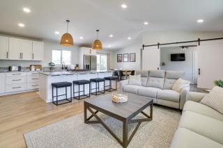 Modern Del Rey Oaks Retreat 2 Mi to Monterey Bay! - 5