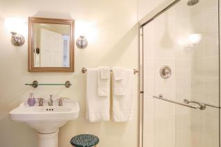 The Charlotte Hotel & Restaurant - 6