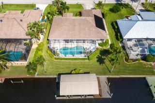 New Gulf Access Home with Private Solar Heated Pool and Spa -Villa Dreamweaver, Cape Coral - Roelens Vacations - Cape Coral - 6
