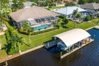 New Gulf Access Home with Private Solar Heated Pool and Spa -Villa Dreamweaver, Cape Coral - Roelens Vacations - Cape Coral - 5