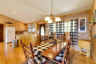 Bring a Pet Bostic Cabin with Mtn Views! - Bostic - 9