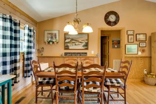 Bring a Pet Bostic Cabin with Mtn Views! - Bostic - 1