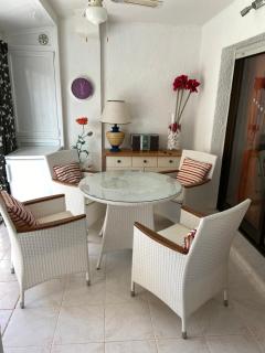 La Manga del Mar Menor, Appartement mit Klimaanlage, Wintergarten, Pool, Tennisplatz, Tiefgarage - San Blas - 4