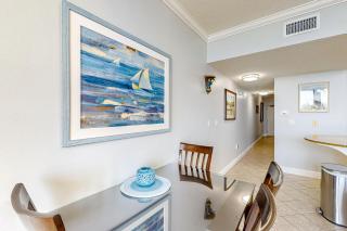 Waters Edge 306 - 6