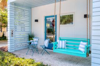 Happy Stays Mins to Park Circle Dtwn CHS Beach - Charleston - 1