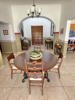 Gorgeous Downtown 4BR House with Pool, Jacuzzi & Firepit - 3