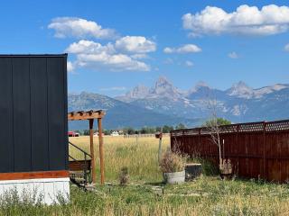 Teton View Studio - Hidden Gem near Yellowstone - 4