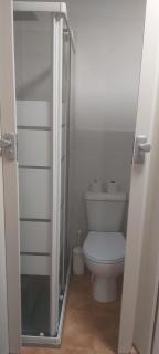 Loft 3 Nuevo,tercera planta sin ascensor,pequeño y coqueto,wifi y aire acondicionado - La Línea de la Concepción - 8