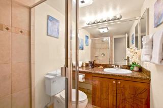 Kamaole Sands 1BR 2BA, Smart TV, Walk to Beach & Free Parking - 5