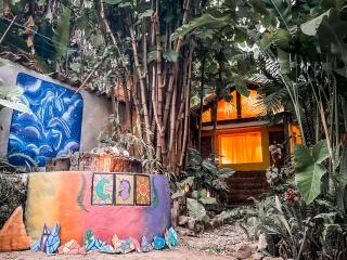 Unicorn Reborn - Peaceful Rentals - San Marcos La Laguna - 2