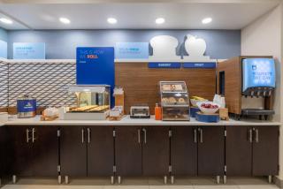 Holiday Inn Express Rochester South - Mayo Area by IHG - Rochester - 3