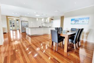 The Emerald - Paynesville - 1