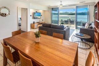 Frangipani 201 by HamoRent on Hamilton Island - 6