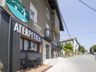 Lekeitio Aterpetxea Hostel - 7