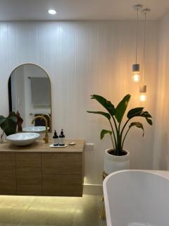 600m to Beach, Family Entertainer, Aircon, Pool & Pizza oven - Maroochydore - 7