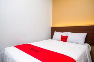 RedDoorz near Tentrem Mall Semarang - Semarang - 0