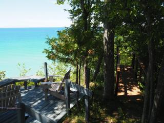 Sunset Serenity - Incredible Home On Lake Bluff! - Frankfort - 5
