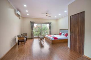 Serene Villa by StayVista - A Hill-View Villa with Plunge pool - Karjat - 3