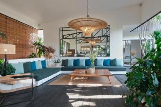 Villa Lileo - Stunning & Bright Luxury 4BR Villa 5 Minutes to Berawa Canggu, Perfect for a Relaxing Getaway - Canggu - 8