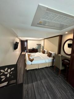 Maleez Lodge - Pattaya - 9
